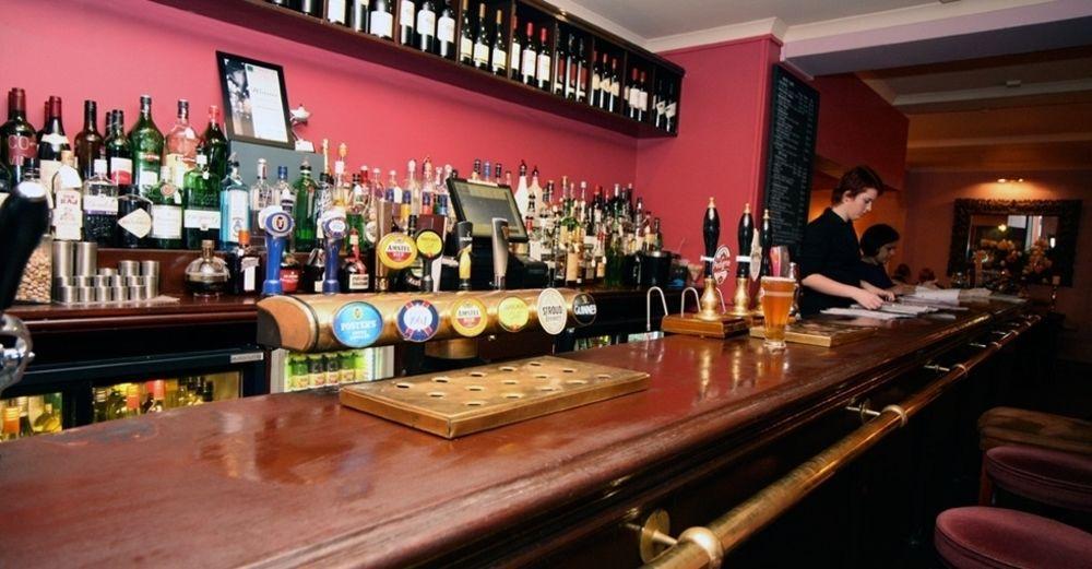 The Imperial Hotel Stroud  Extérieur photo