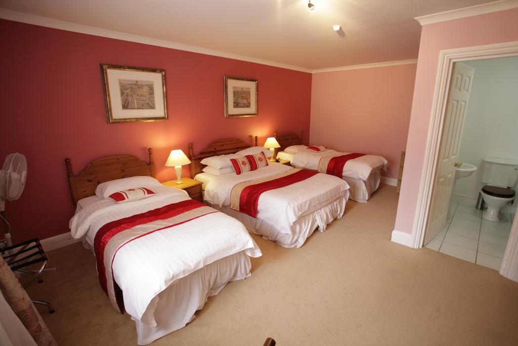 The Imperial Hotel Stroud  Extérieur photo