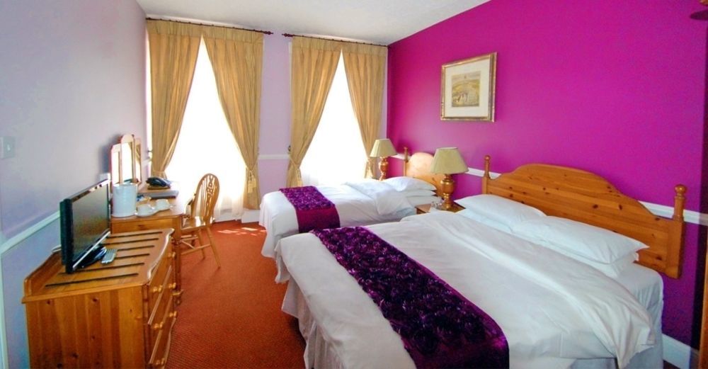 The Imperial Hotel Stroud  Extérieur photo