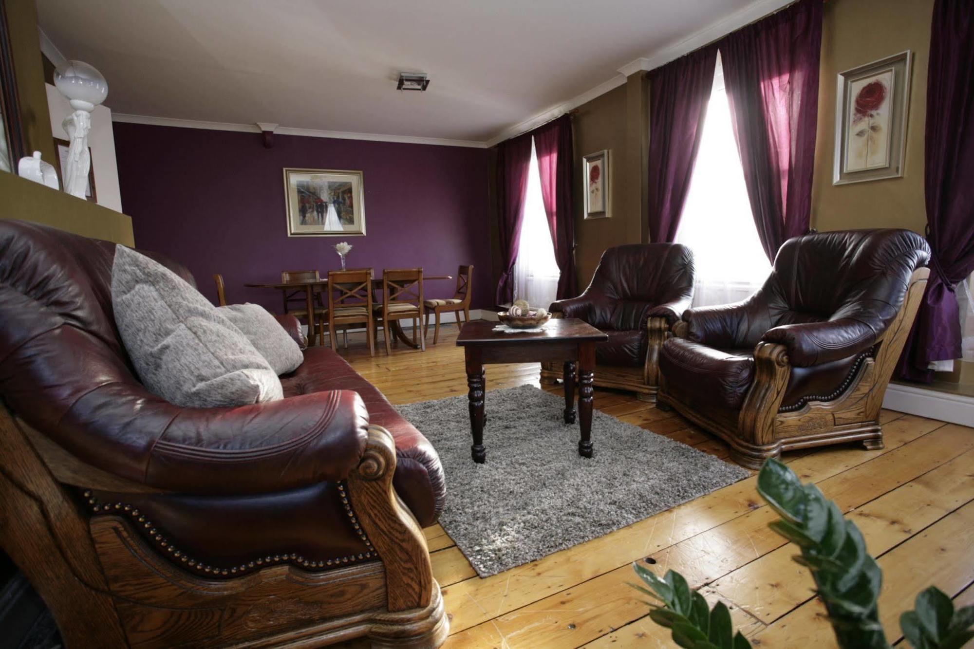 The Imperial Hotel Stroud  Extérieur photo